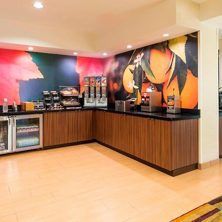 Fairfield Inn And Suites Мобил Экстерьер фото