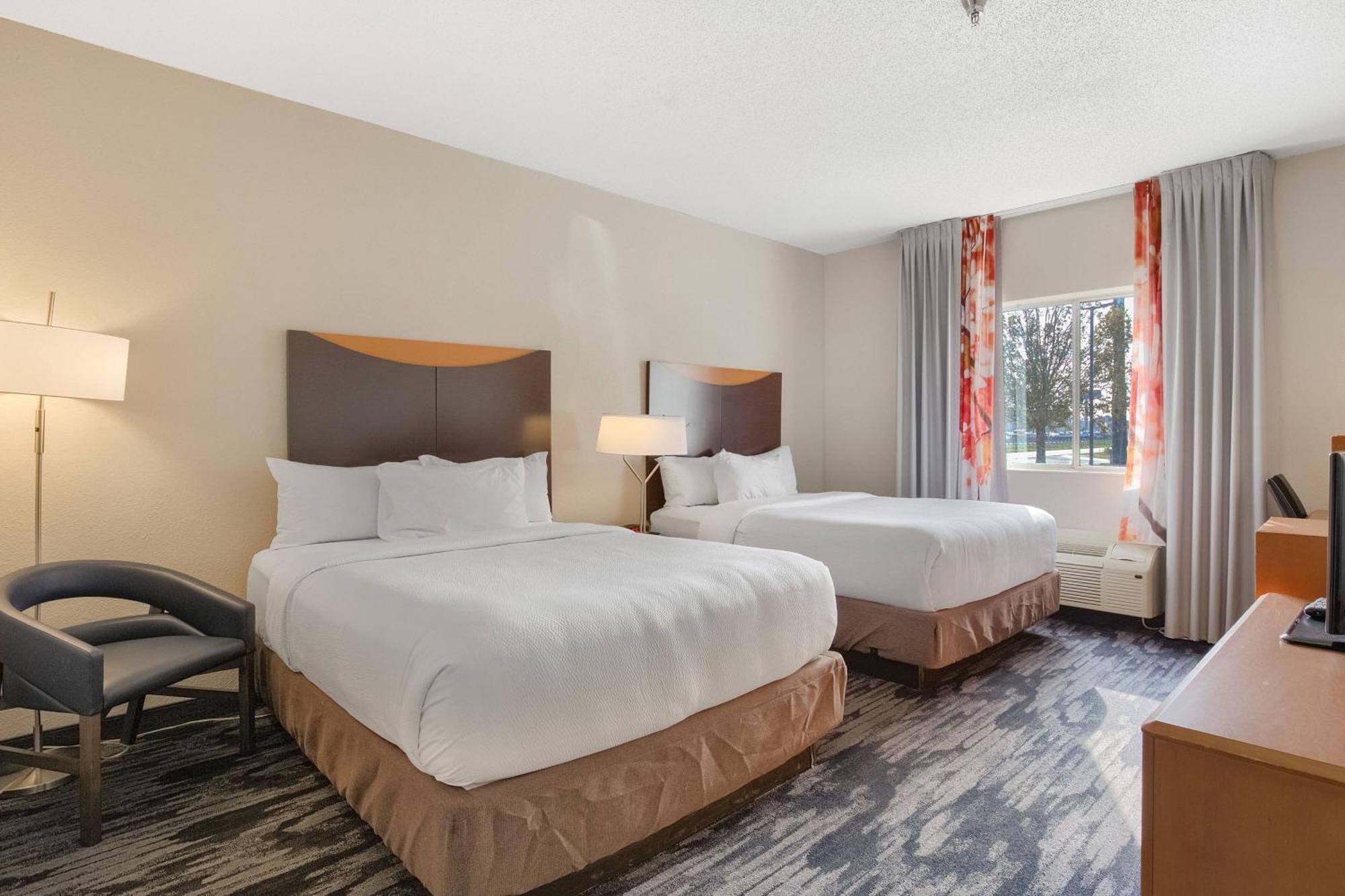 Fairfield Inn And Suites Мобил Экстерьер фото